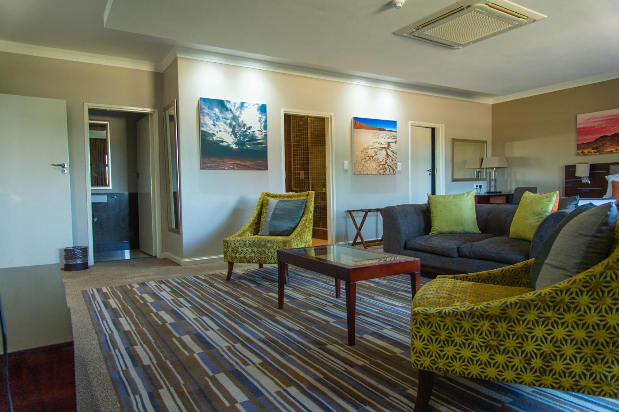 Cresta Mahalapye Hotel Экстерьер фото