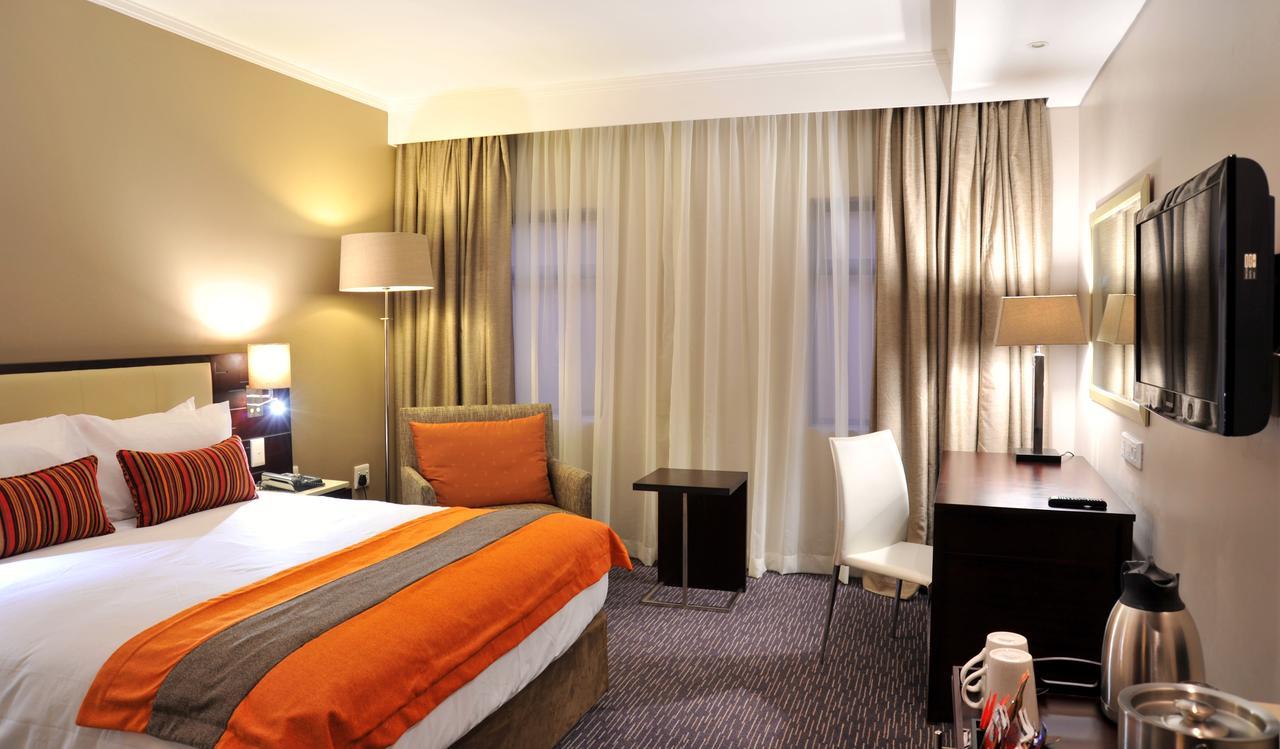 Cresta Mahalapye Hotel Экстерьер фото