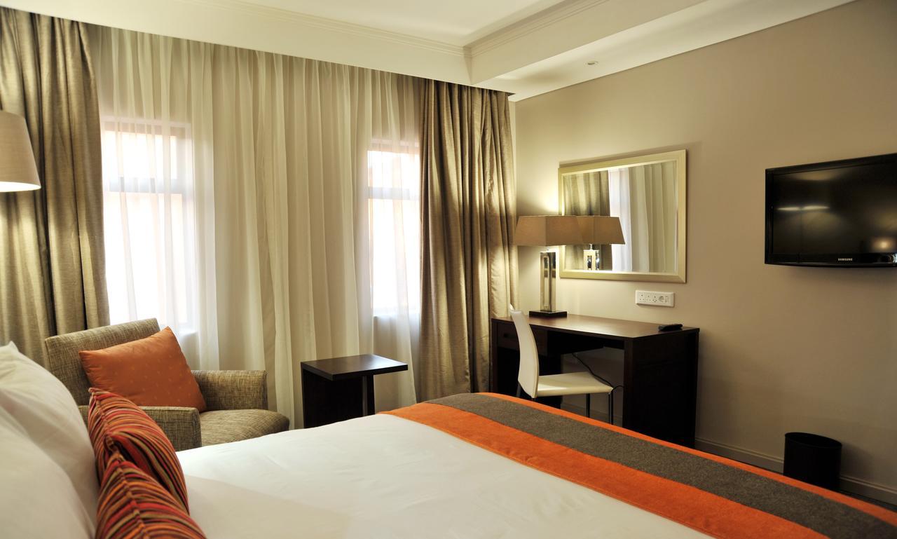 Cresta Mahalapye Hotel Экстерьер фото